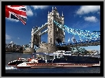 Tower Bridge, Statek, Londyn