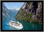 Norwegia, Góry, Fiord Geirangerfjorden, Statek