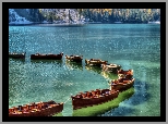 Włochy, Jezioro Pragser Wildsee, Lago di Braies, Łódki