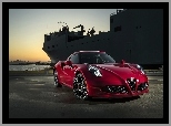 Nabrzeże, Okręt, Alfa Romeo 4C