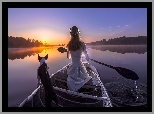 Kobieta, Pies, Łódka, Jezioro, Wschód słońca, Ślub