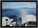 Santorini, Statek