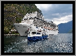 Statek pasażerski, MSC Magnifica, Fiord