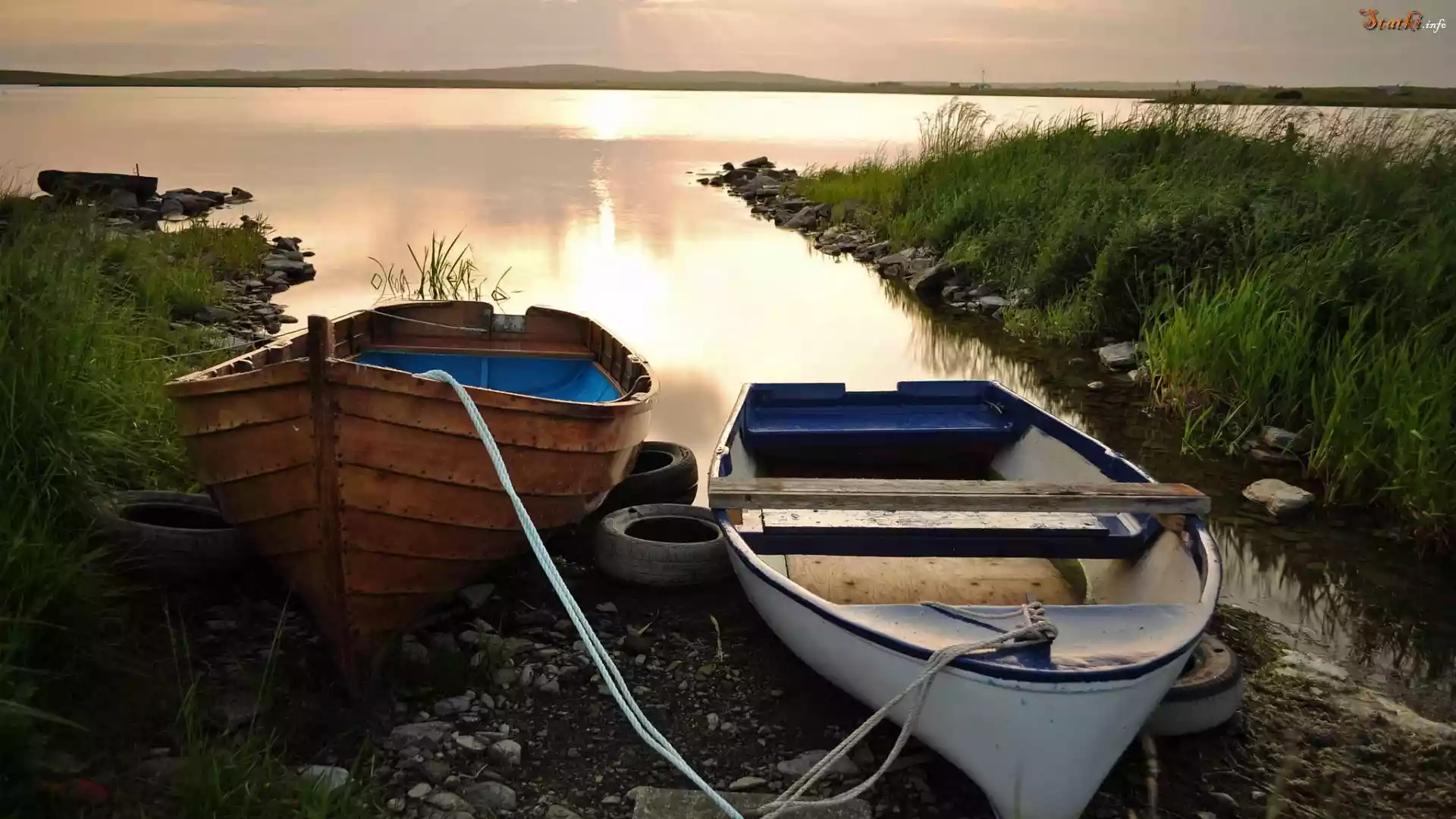 Jezioro, Brzeg, Łódki