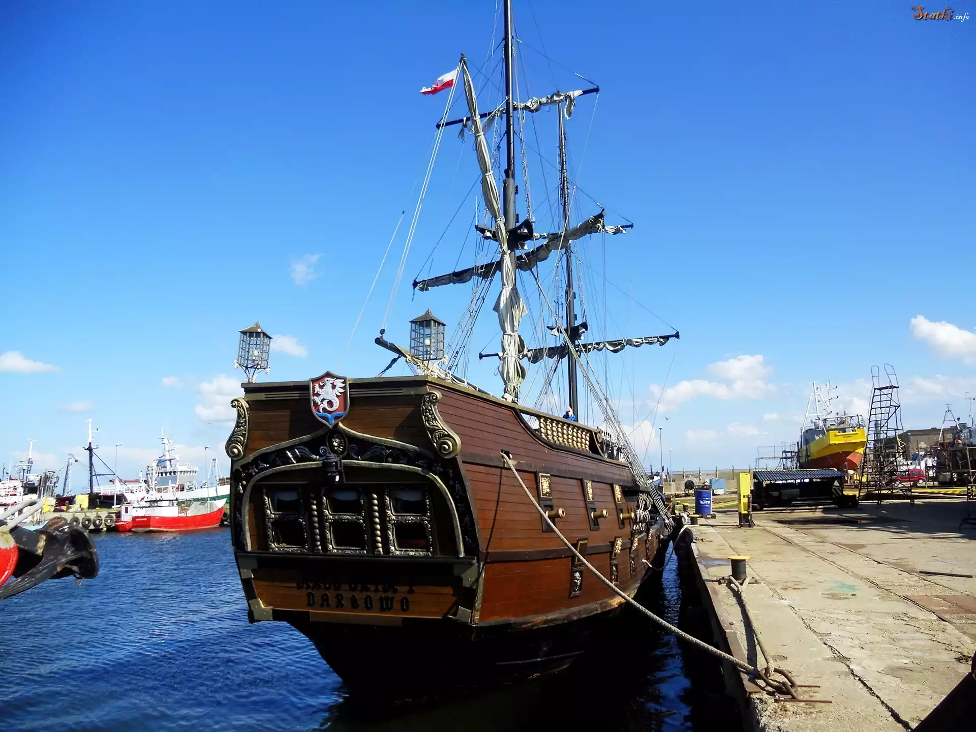 Statek, Galeon, Nabrzeże