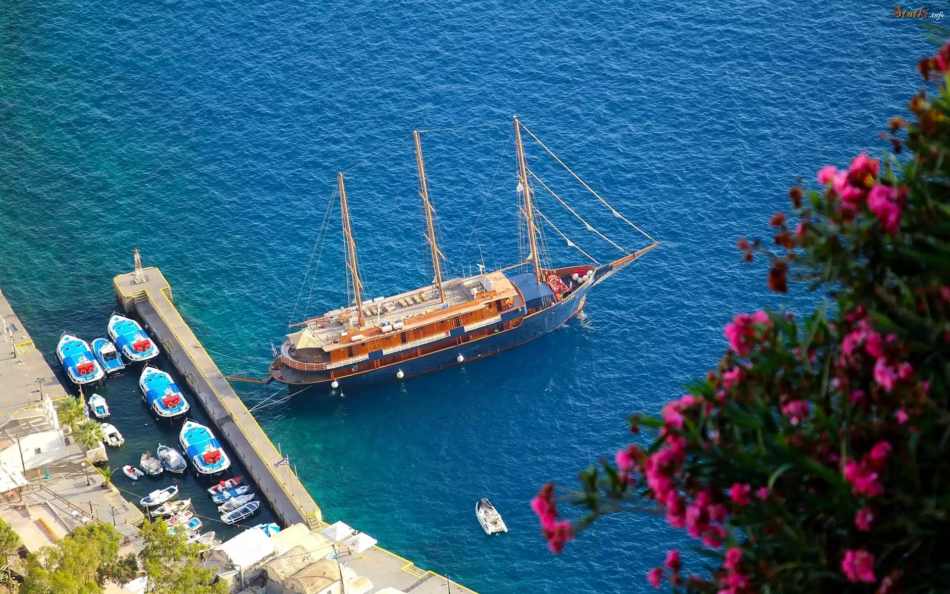 Morze Egejskie, Santorini, Kwiaty, Łodzie, Statki