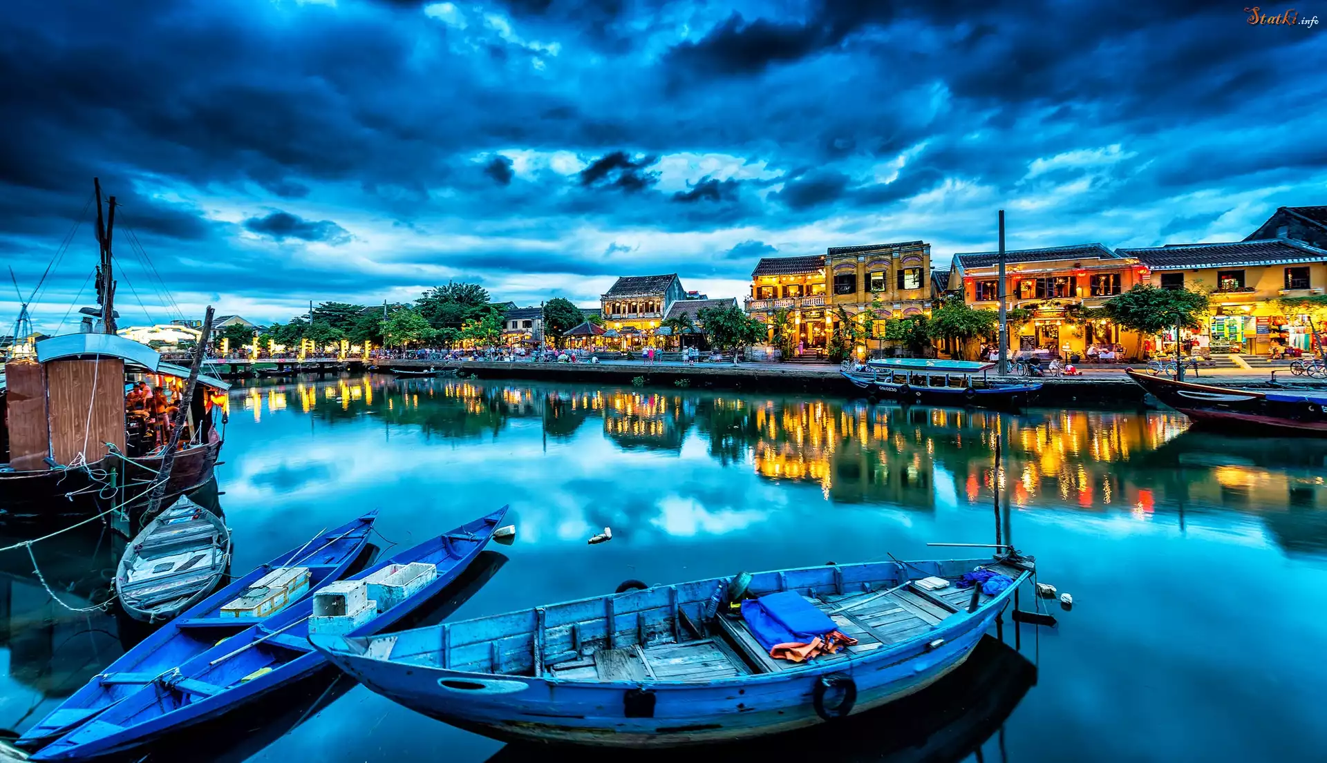 Niebo, Chmury, Miasto, Port, Łódki