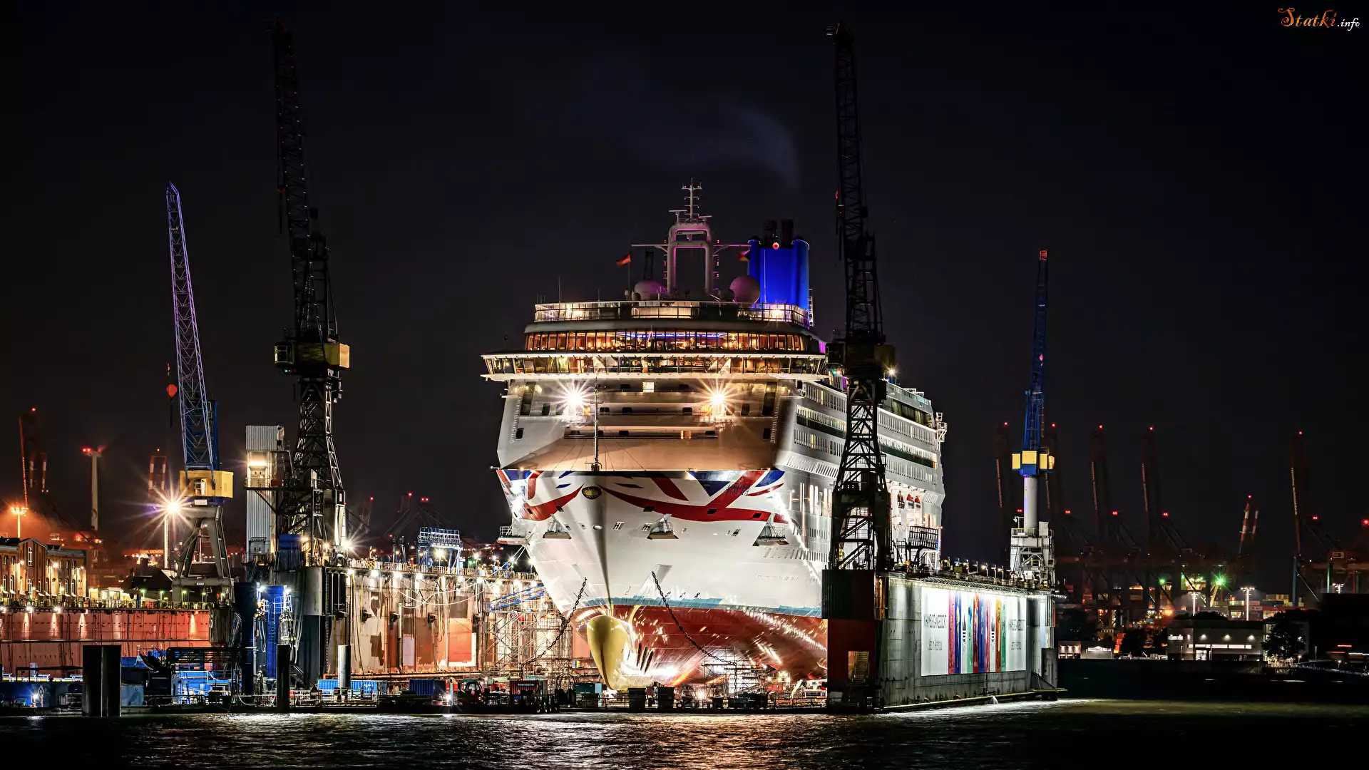 Niemcy, Hamburg, Port, Statek Aurora, Budynki, Noc, Światła